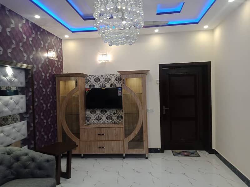 10 Marla Luxury Furnished House For Rent in Bahria Town Lahore 9