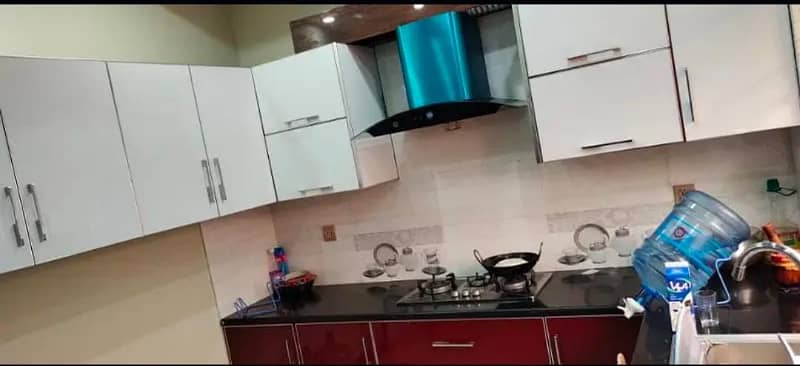 10 Marla Luxury Furnished House For Rent in Bahria Town Lahore 22