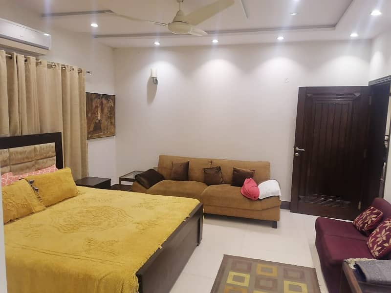 10 Marla Luxury Furnished Lower Portion For Rent in Bahria Town Lahore 7