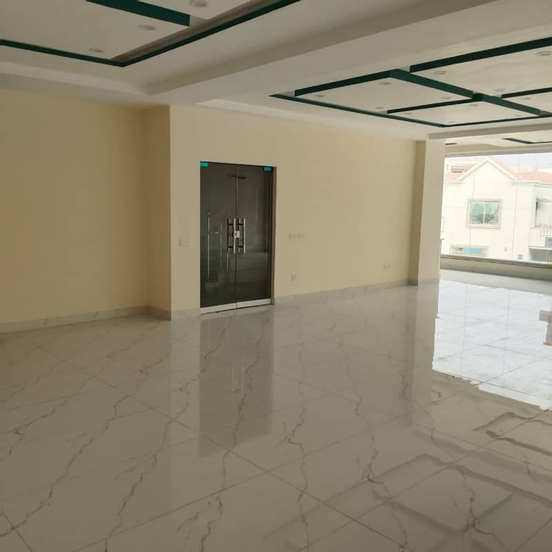 5 Marla Luxury Non Furnished Commercial Ground floor Available for Rent 1