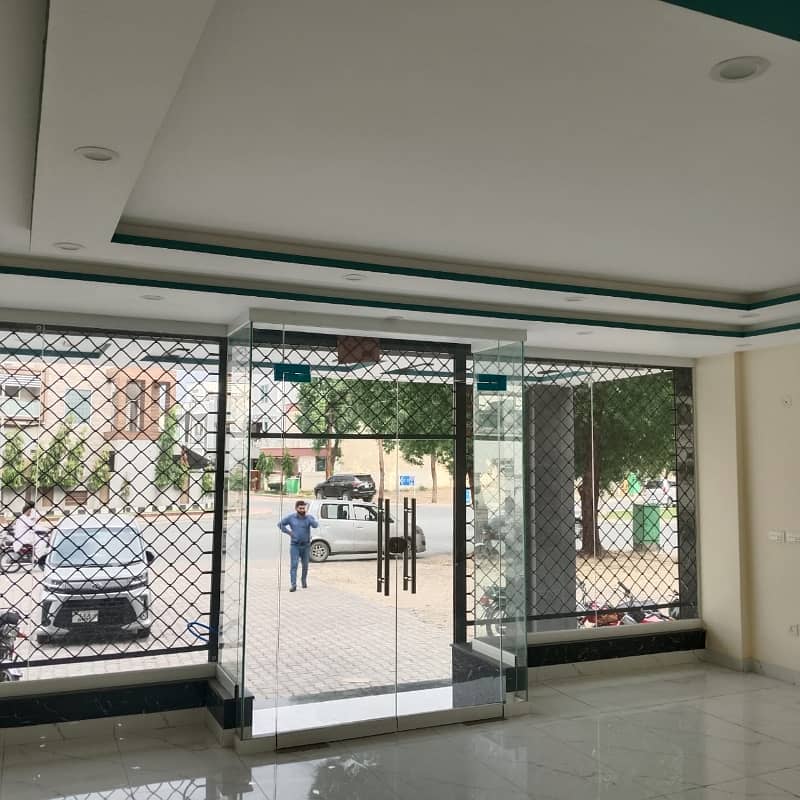 5 Marla Luxury Non Furnished Commercial Ground floor Available for Rent 15