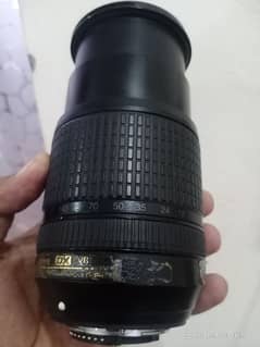 Nikon 18-140mm 3.5-5.6 VR lens Urgent sell 0