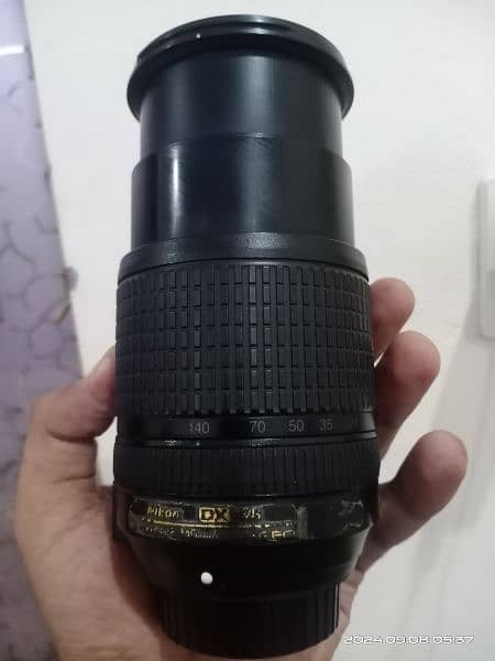 Nikon 18-140mm 3.5-5.6 VR lens Urgent sell 8