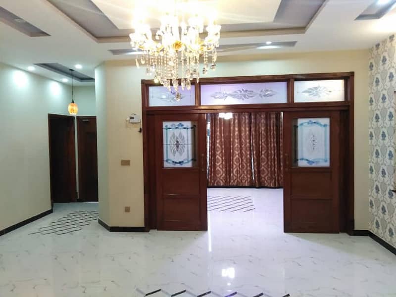 10 Marla Luxury Furnished Lower Portion For Rent in Bahria Town Lahore 11