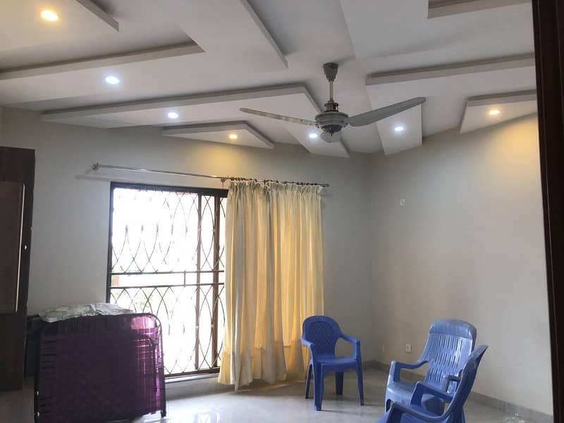 2 Kanal Luxury Upper Portion For Rent In Bahria Town Lahore 10