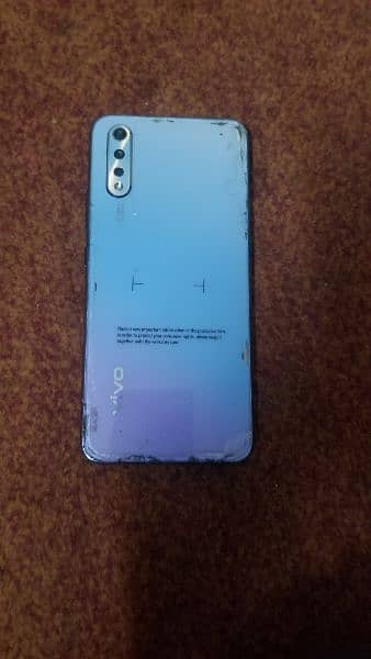 Selling Vivo S1 3