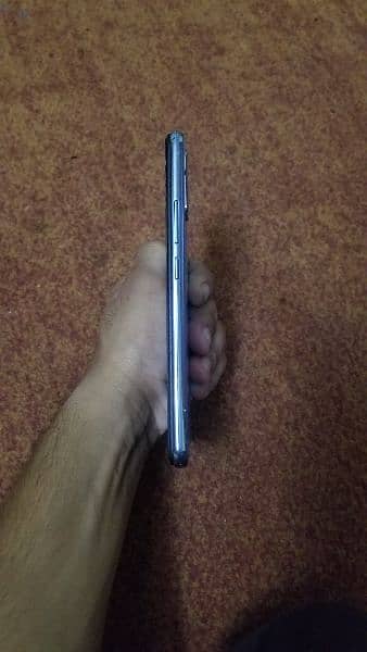 Selling Vivo S1 6