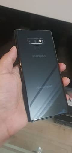 Samsung mobile note 9 glass cracked and line