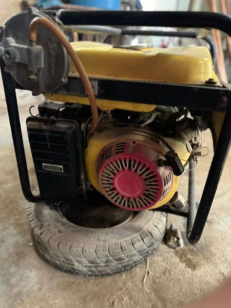 6 kv generator in good condition home used hain 2