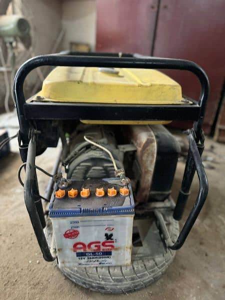 6 kv generator in good condition home used hain 5