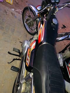 honda CG 125 2022 karachi genuine sealed 0