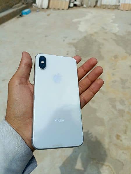 iphone xs PTA approved 4