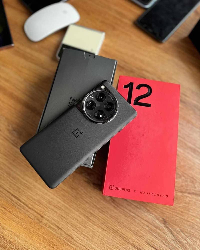 One Plus 12 - 16GB/512GB - Black Color 3