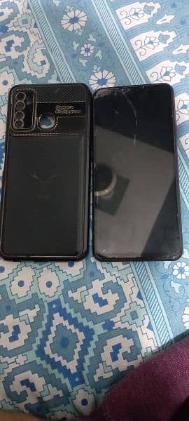 Infinix hot 9 4/64 with box and charger 5