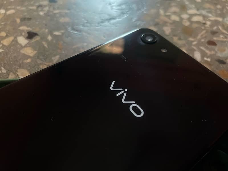 Vivo Y83 (03102432113) 3