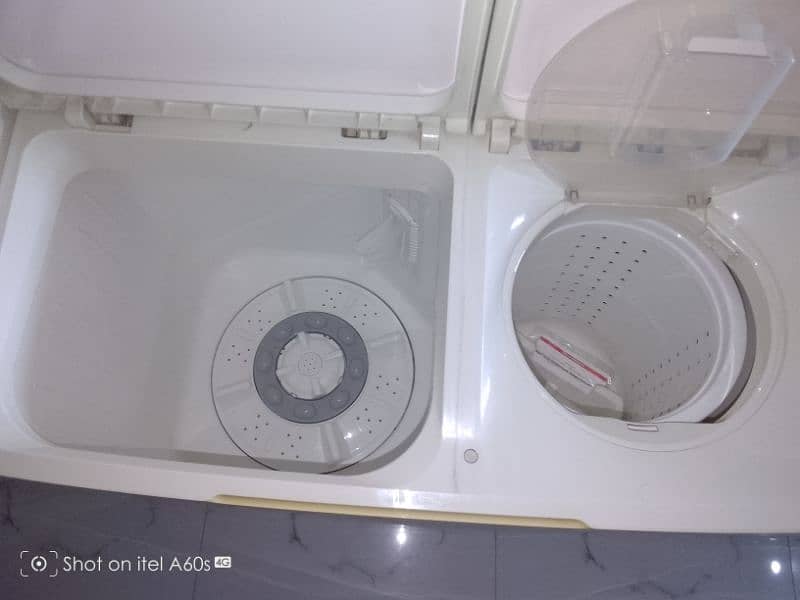 Kenwood washing&dryer 03416076701 2