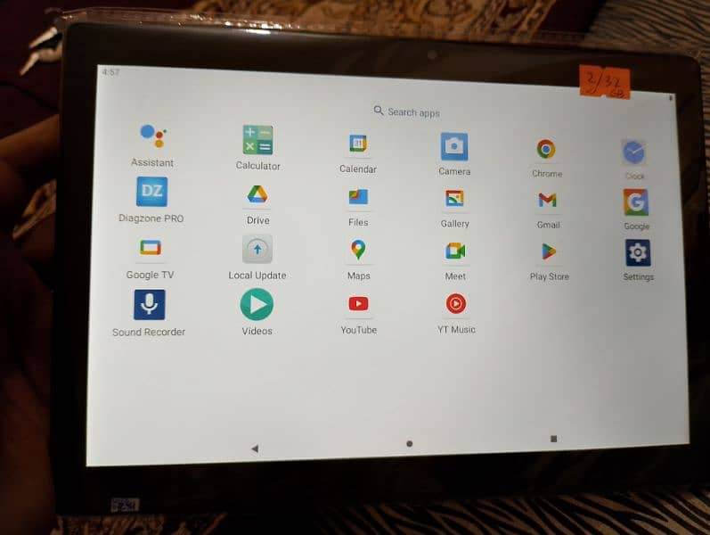 Android Tablet 2GB 32GB 10 inch Display with charger Brand New 1