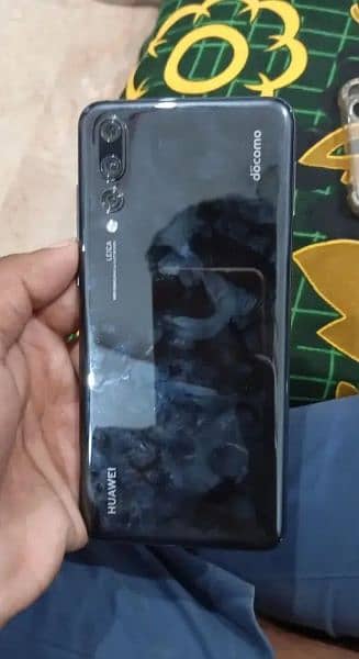 Huawei P20 Pro ( 6Gb 128Gb ) Price 25k 5