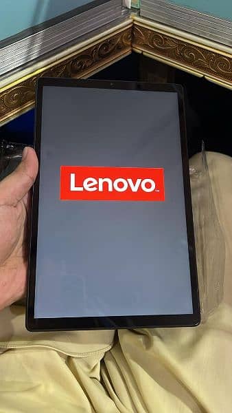 Lenovo M10 FHD plus 4 GB ram 64 GB memory 10 android version 10 inches 4