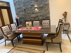 8 seater dinning table