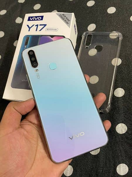 Vivo Y17 8/256GB pta approved 1