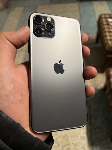 iPhone 11 pro 0