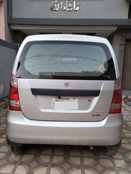 Suzuki Wagon R 2022 12