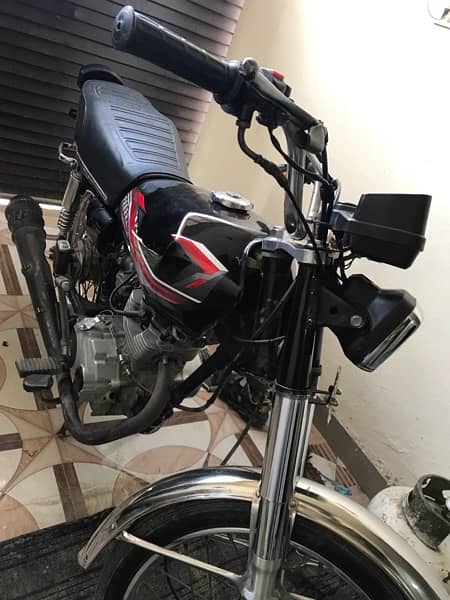 Honda 125 CR crown 2017 model  CG nai ha 1