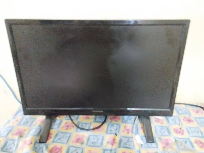 22 inch ViewSonic LCD 0