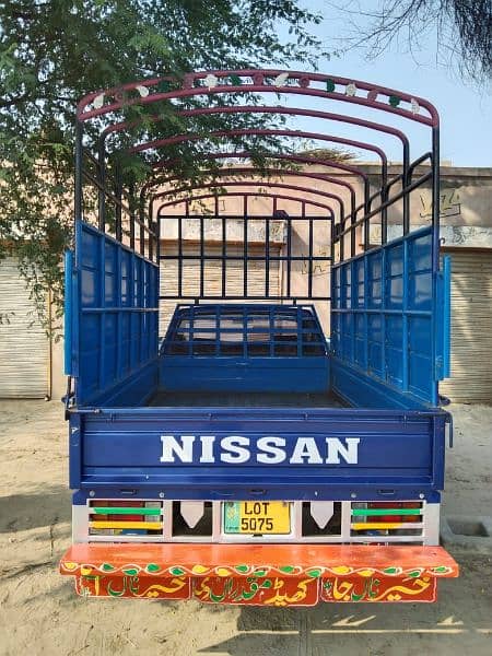 Nissan pickup for sale 3