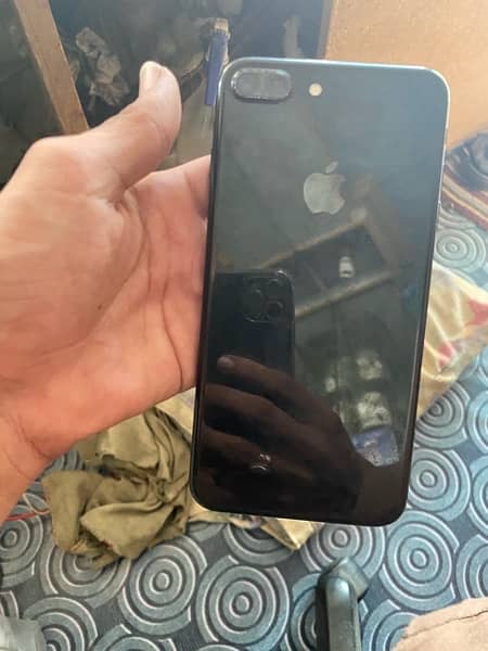 iphone 7 plus  wtsup number 03089058982 0