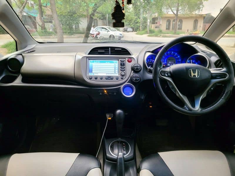 Honda Fit 2012 11