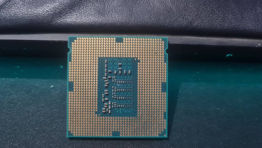 Intel i5-4690K Processor 2