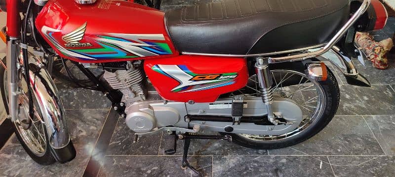 Honda CG125 Model 23 islamabad number 0