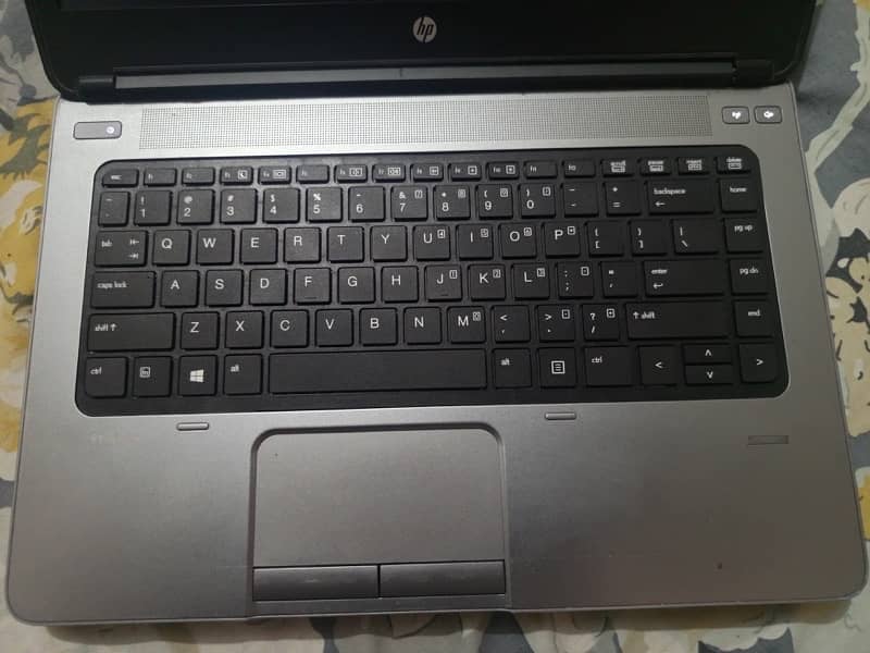 Hp Laptop 4