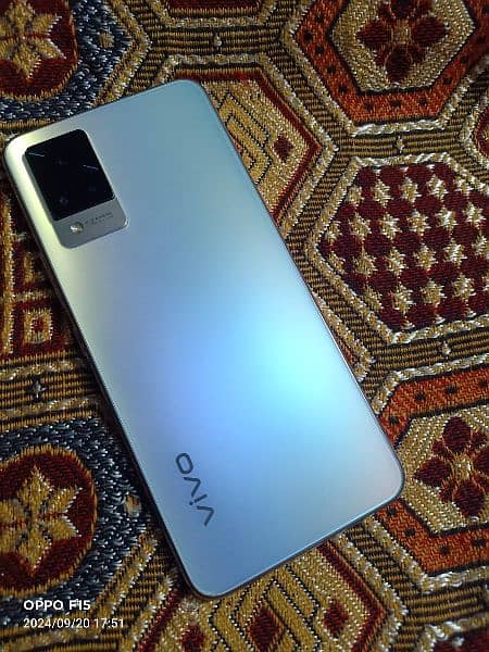 vivo v21  8/128 full ok with box 0