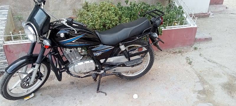 Suzuki GS 150 , 1st owner , Model 2023/ Registration 2024 9