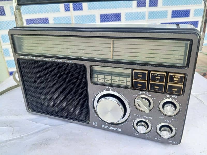 Radio Panasonic 4 band 10