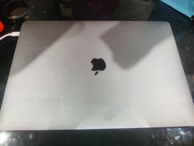 MacBook Pro 2019 32gb Ram 4