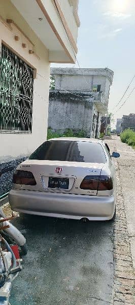 Honda Civic Oriel 2001 1