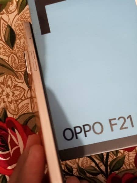 oppo F21 pro 8+4/128 like a new 0