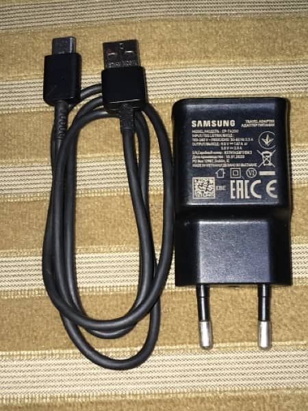 Samsung Original Vietnam Box Plug Adapter’s With Original Data Cable’s 8