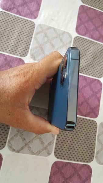 iPhone 12 Pro blue 128gb 4