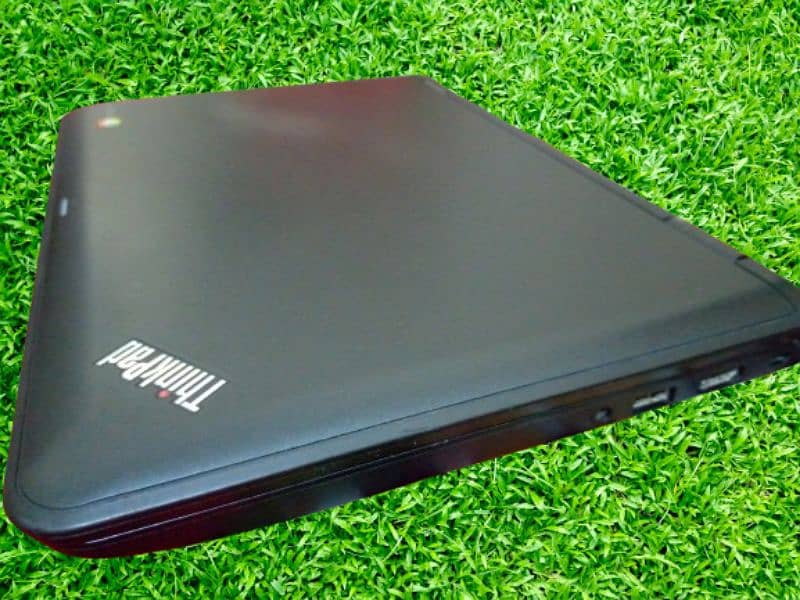 Lenovo Thinkpad e11 3rd Generation 1