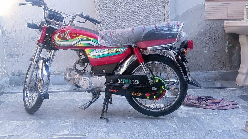 Honda 70.2023. saf bike ha. . 03007254630. 4