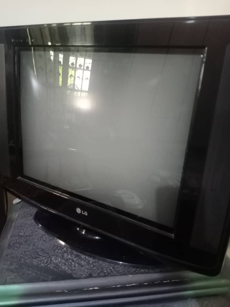 LG flat screen tv 1