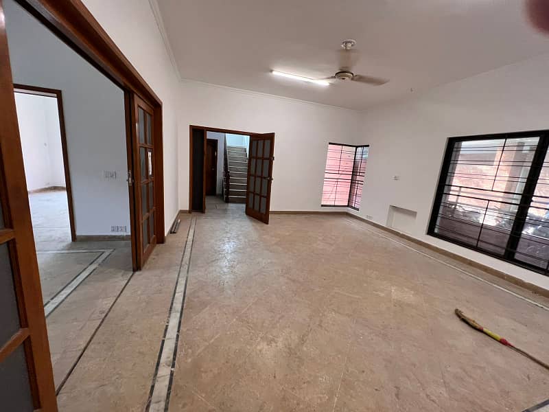 Gulberg Kanal House Available For Rent Office Use In Gulberg 1 Gulberg 2 Gulberg 3 Garden Town Model Town 10