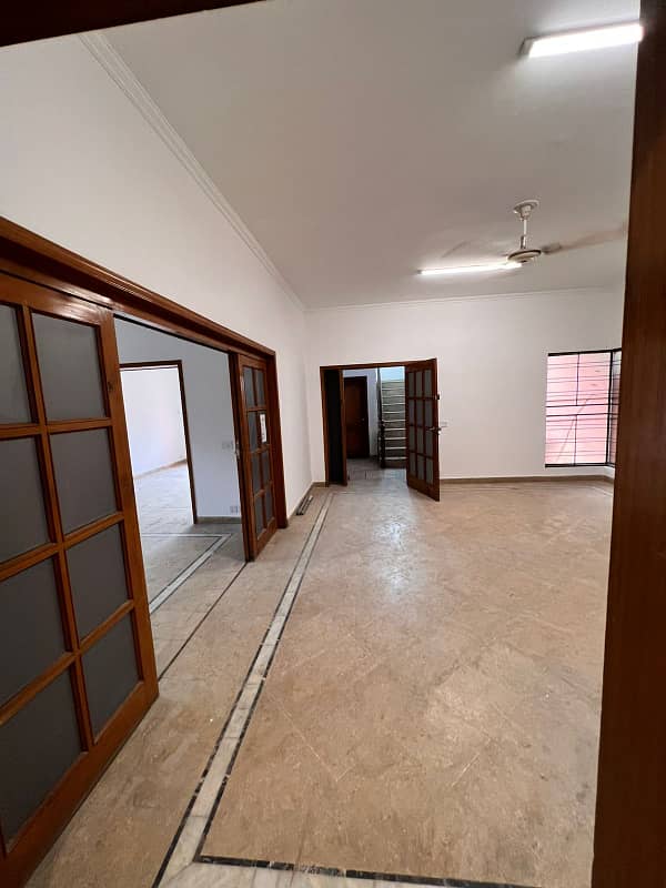 Gulberg Kanal House Available For Rent Office Use In Gulberg 1 Gulberg 2 Gulberg 3 Garden Town Model Town 16