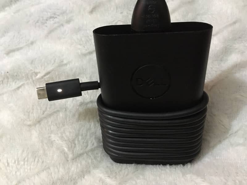 Dell 65W USB-C Laptop Power Adapter 5