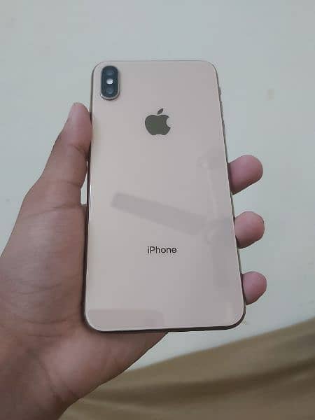 IPhone xs max  WhatsApp 03245274517 0